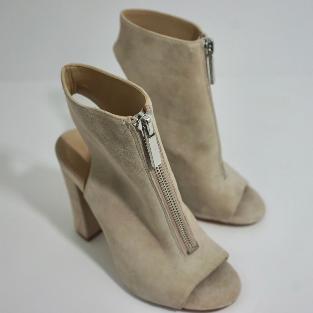 Kendall + Kylie cream sandal heels